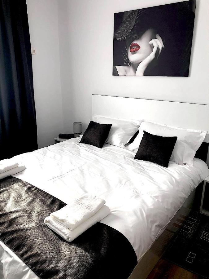 Appartement Casa Sonya à Aninoasa Extérieur photo