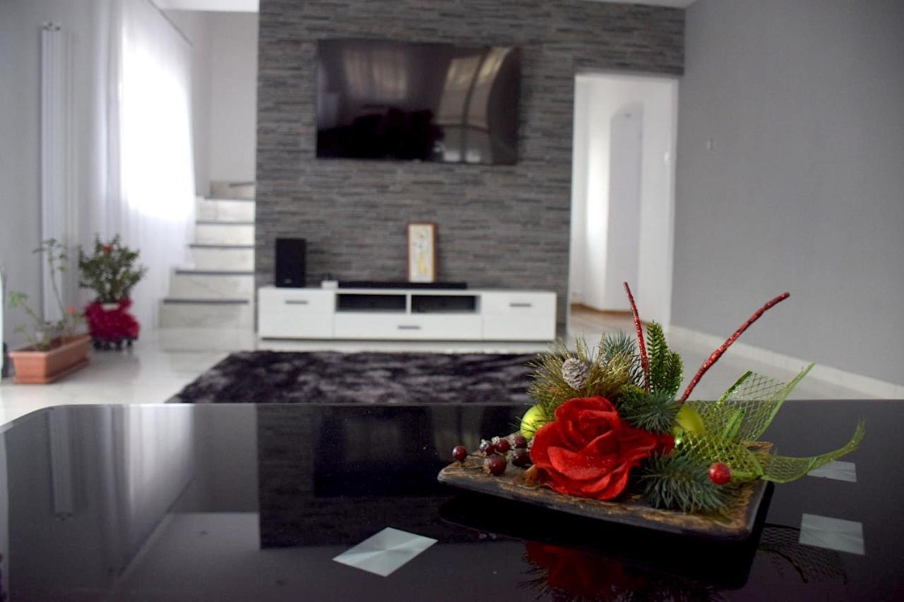 Appartement Casa Sonya à Aninoasa Extérieur photo